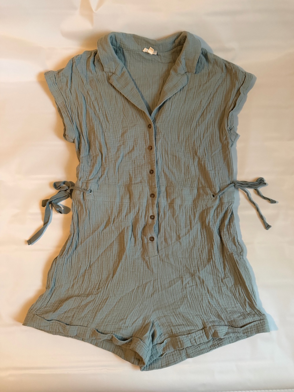 Hem & Thread Soft Light Green Gauze Romper Size L Large